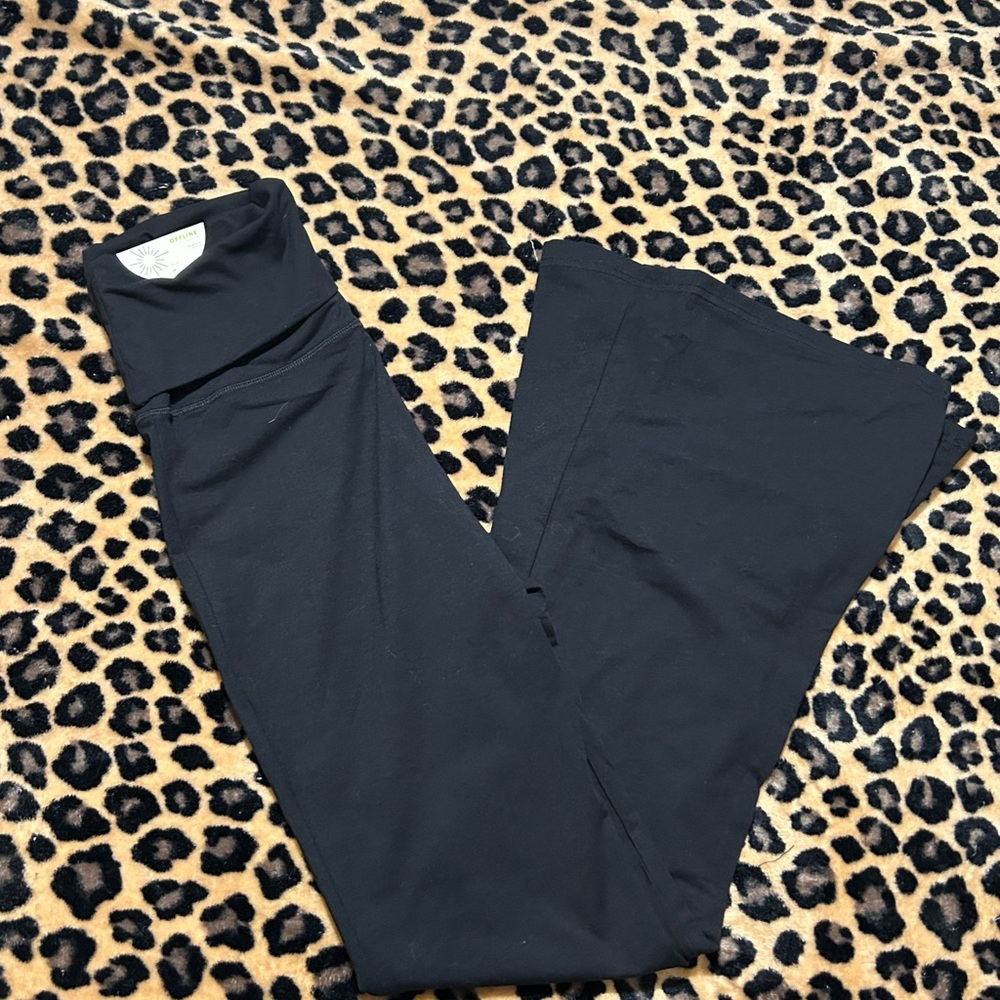 aerie Black OG Super Flare Foldover Leggings size M (regular length) - Picture 3 of 4